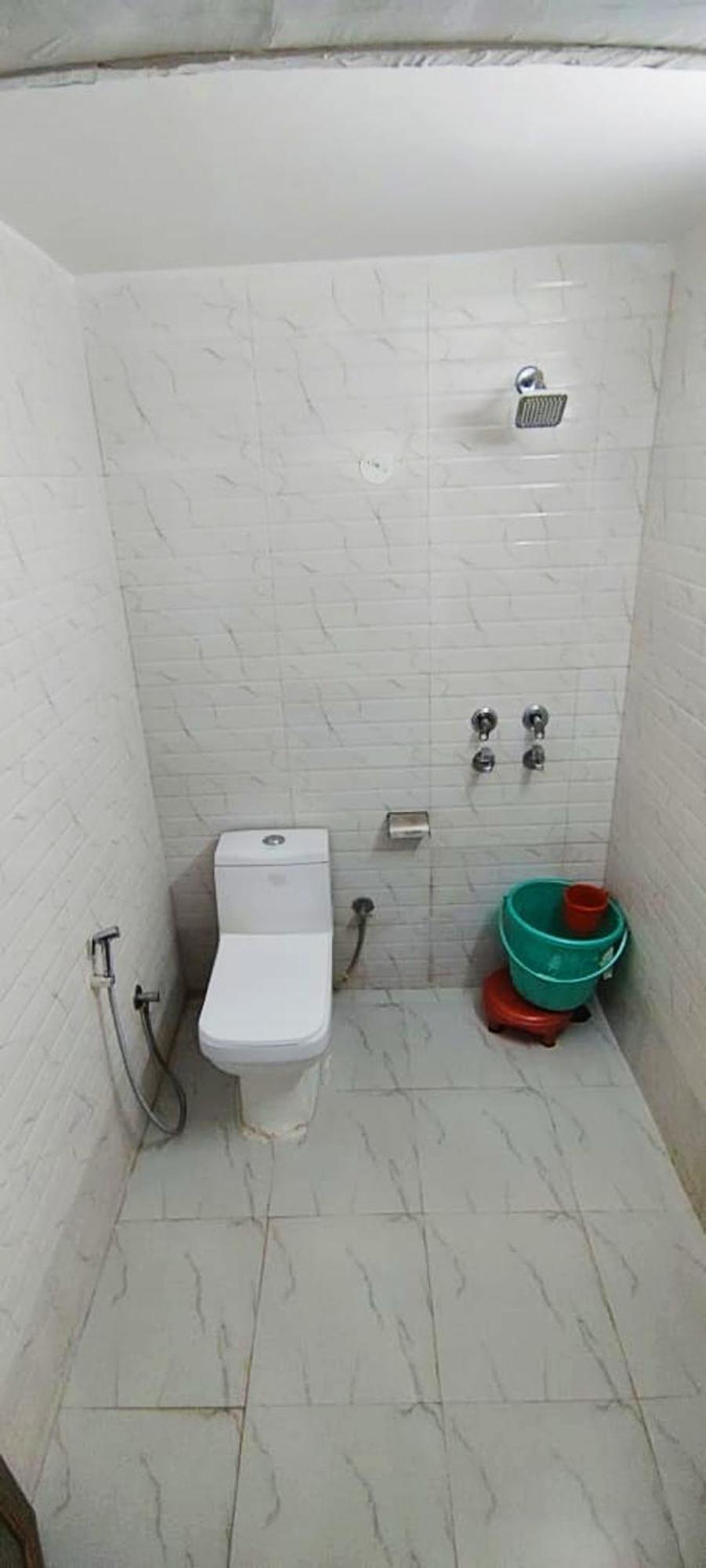 Luxury Rooms In Safdarjung Enclave Near Aiims & Safdarjung Hospital New Delhi Exterior photo